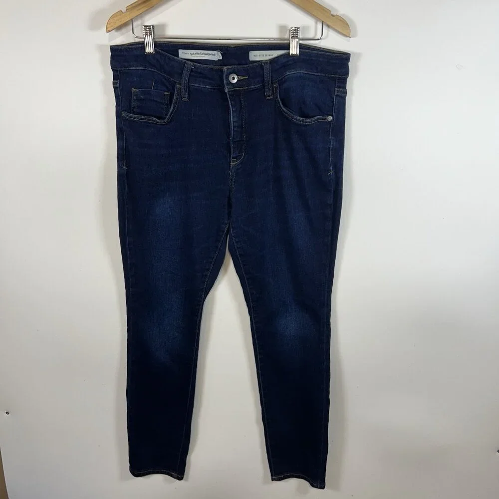 Pilcro and the Letterpress  Mid-Rise Skinny ‎ Jeans, Dark wash Women’s Size 32